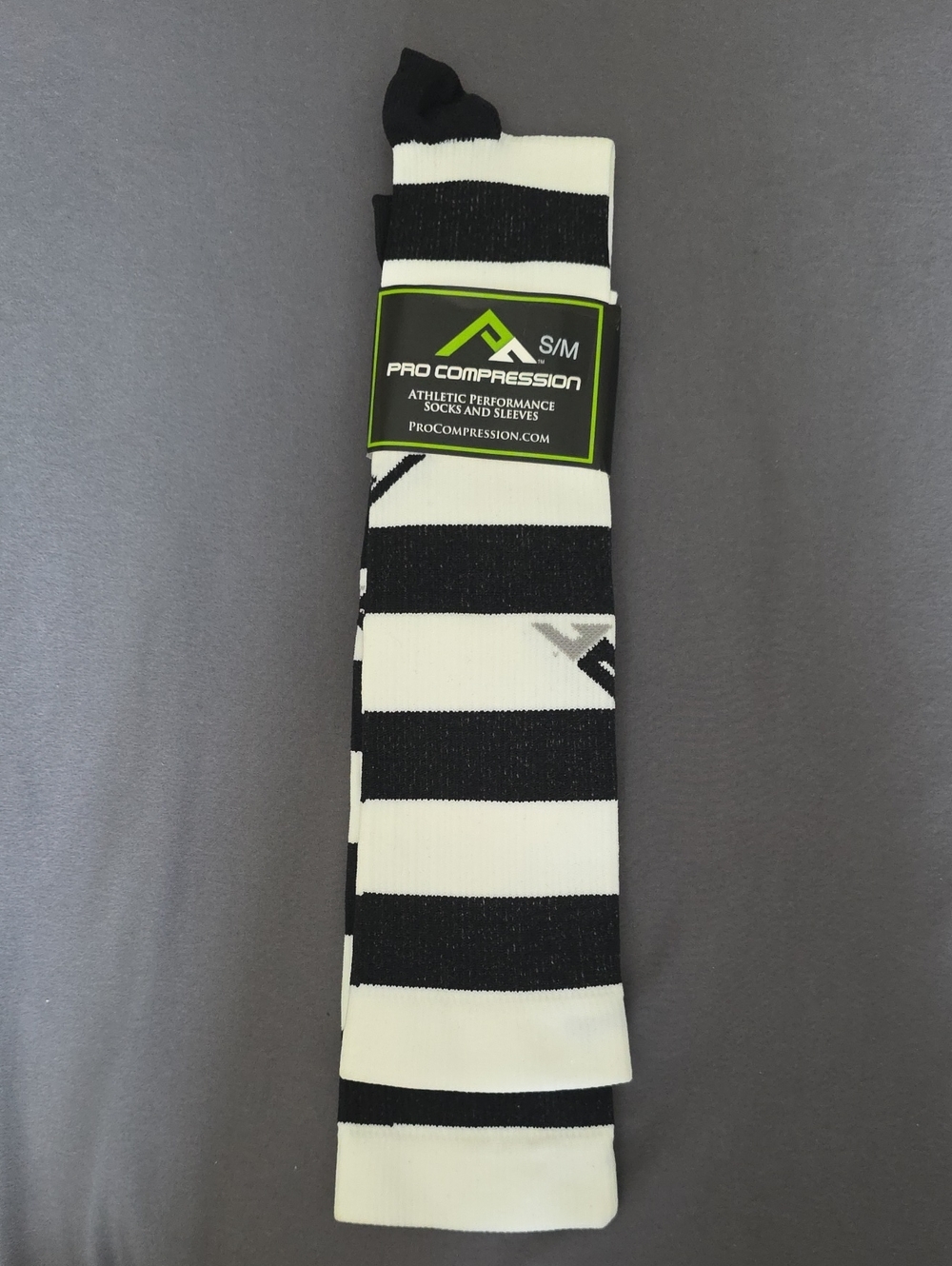Pro Compression S/M Black & White Striped Athletic Socks